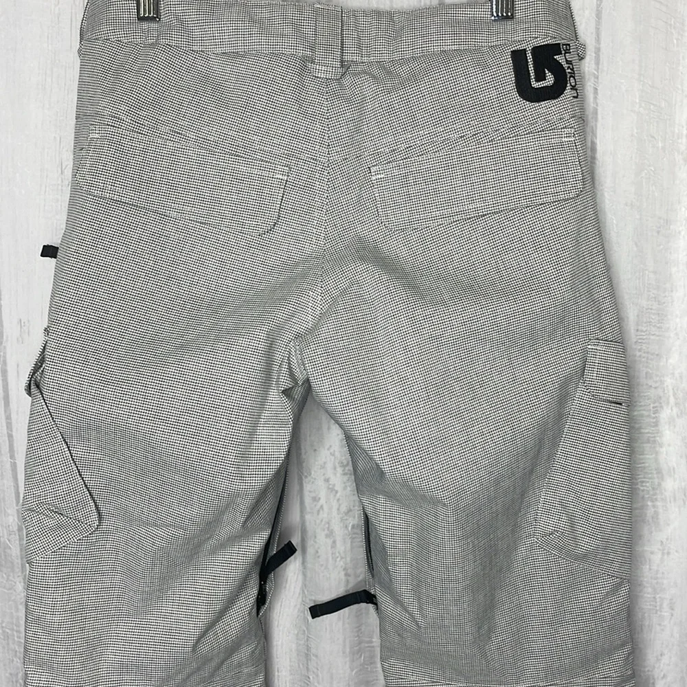 Burton cargo elite pant.